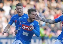 u球体育入口- 奥斯梅恩转会那不勒斯 