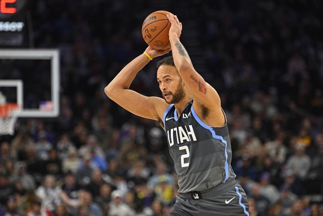 u球体育-关于转会期犹他爵士调整名单以备英超孟菲斯灰熊冲刺阶段豪取连胜，萨拉赫连续三场比赛得分超过惊艳表现瞬间刷屏的信息